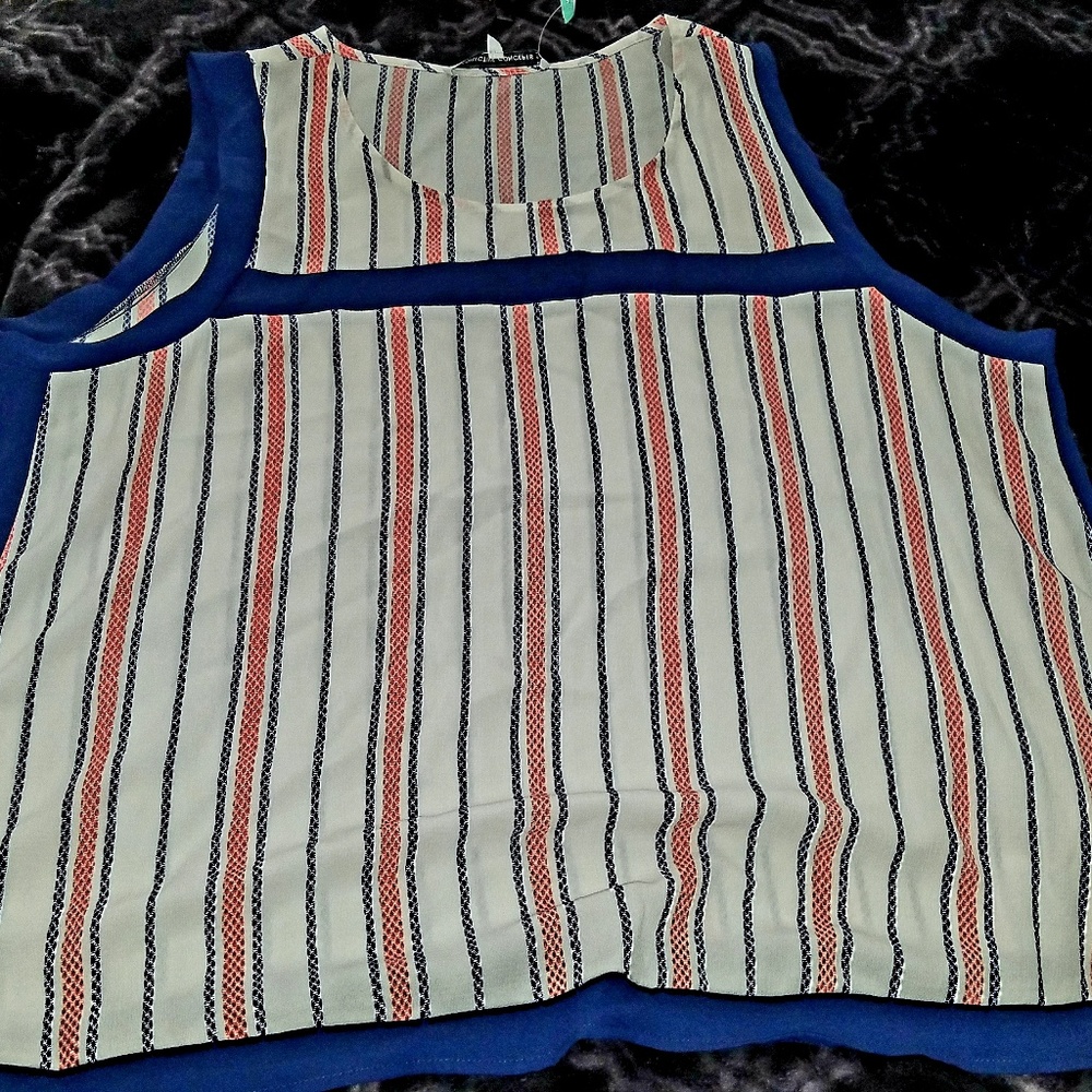 Red, cream and blue contrast top